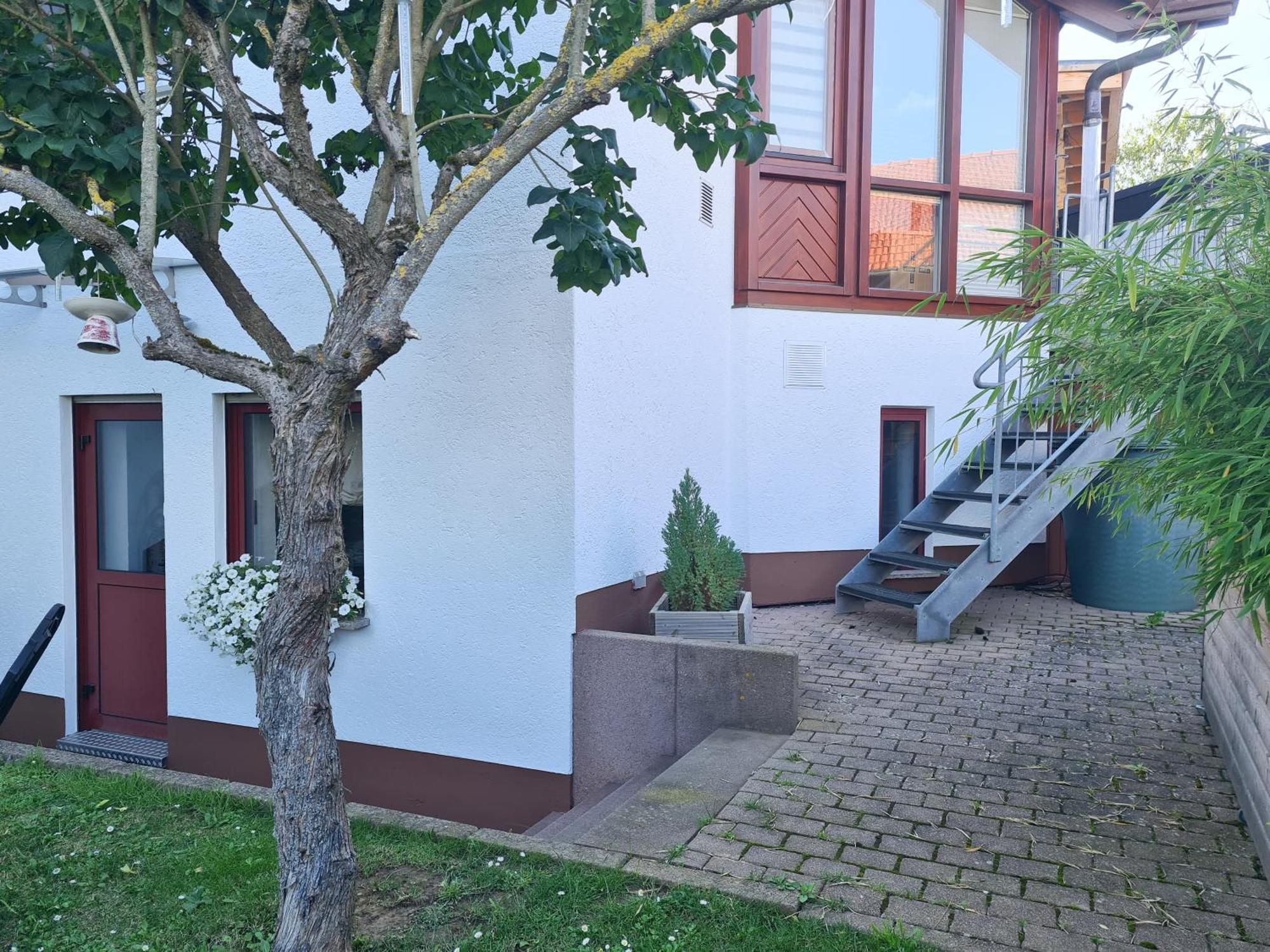 Ferienwohnung Rote Tuer - Landleben Pur! Kirchhain Extérieur photo